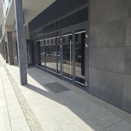 Lokal na sprzedaż