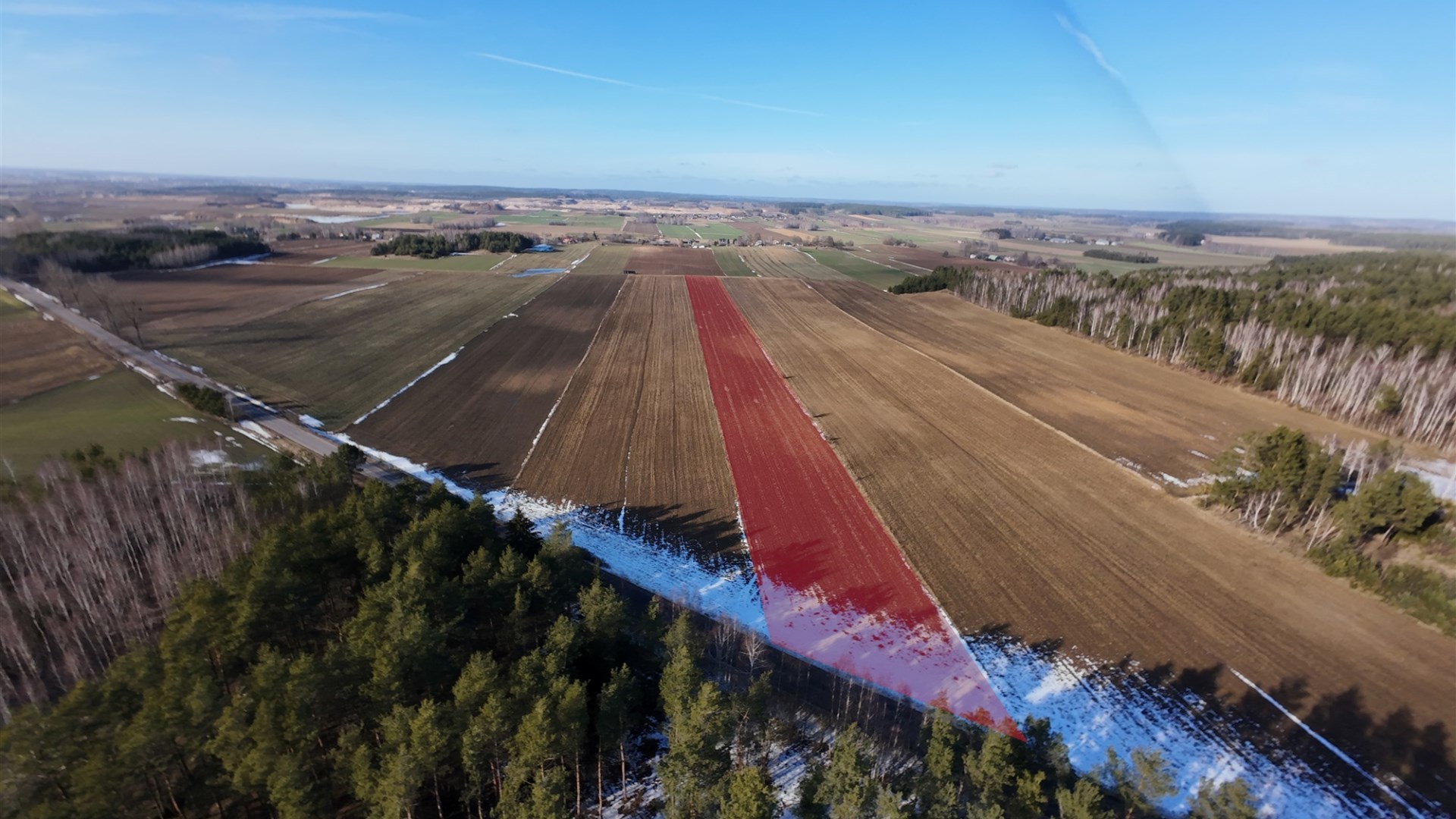 Działka na sprzedaż